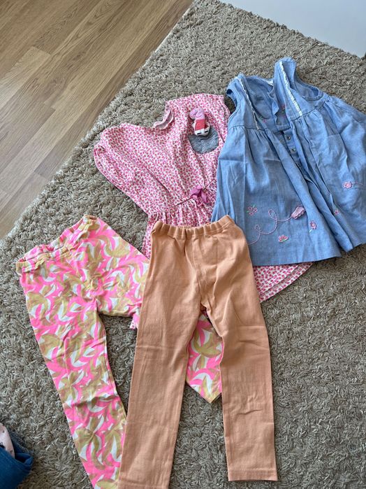 Набір речей на дівчинку 2-4 роки