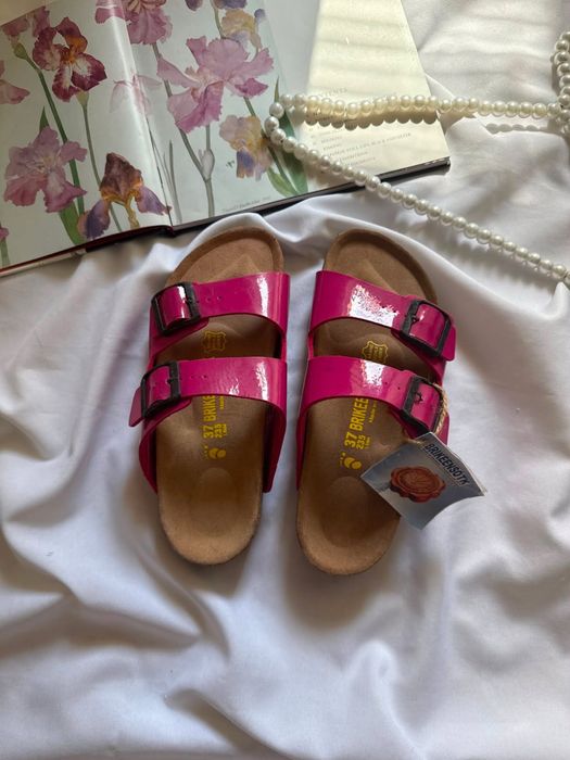 Birkenstock нові