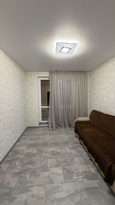 Сдам шикарную двухкомнатную квартиру в Новострое Капитан !!!