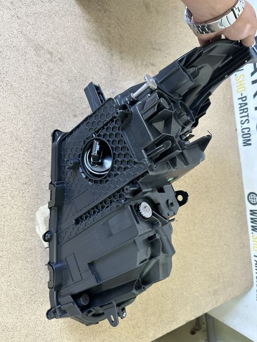 Фари, фары Lexus NX 2018 2019 2020 2021