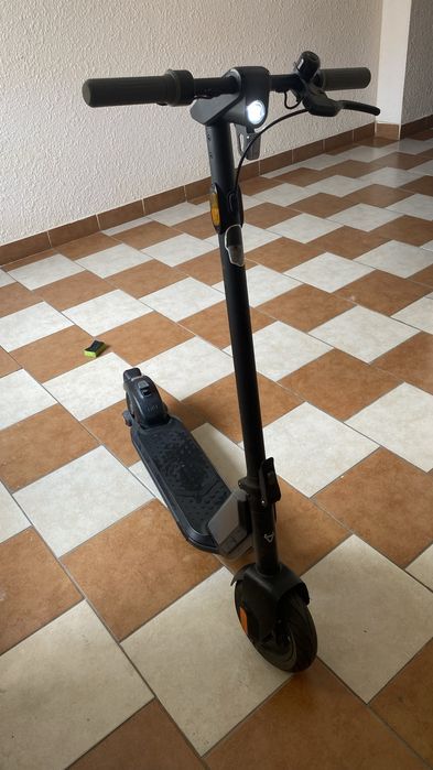Електро самокат niu kqi1 pro