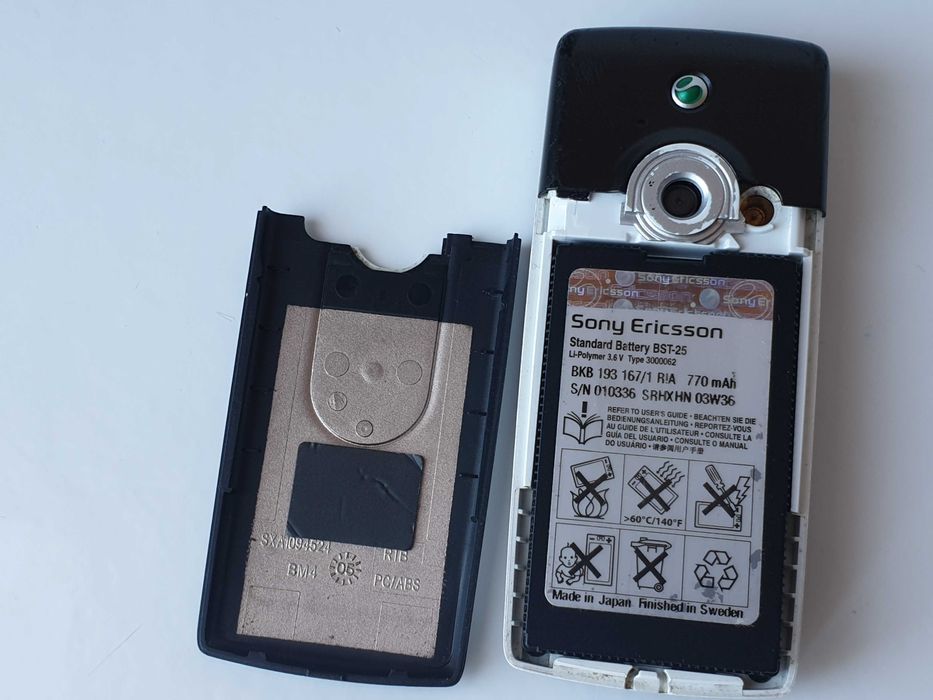телефон Sony Ericsson t630 зарядне