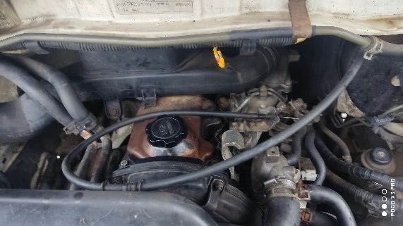 Motor Toyota Hiace 2.4 2L