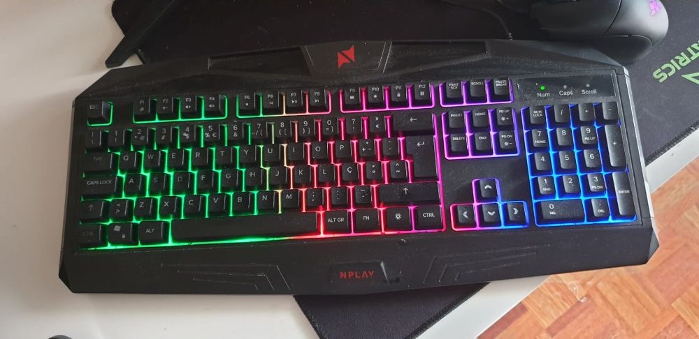 Conjunto Gaming RGB - Rato - Tapete - Teclado