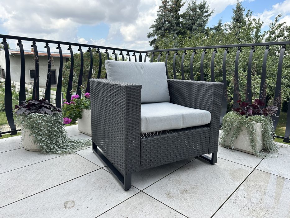 Komplet mebli ogrodowych sofa 2x fotele