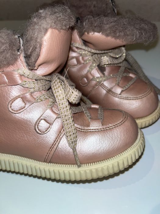 Ботинки, сапожки, сапожкі, чобітки