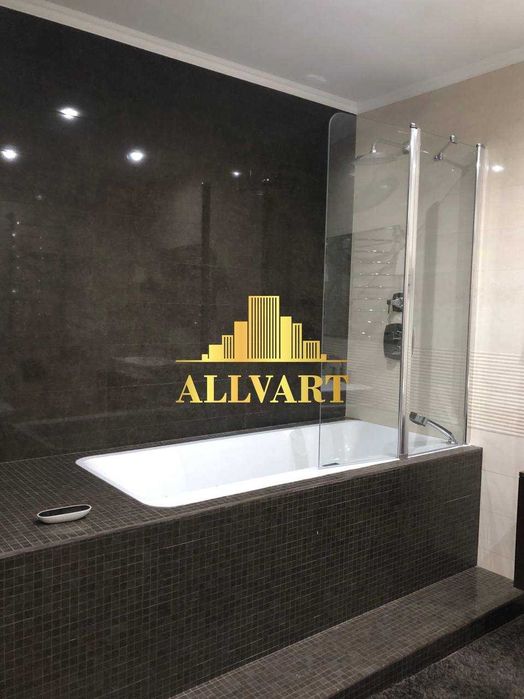 Продаж 3к квартири, вул. Єлизавети Чавдар, метро Осокорки