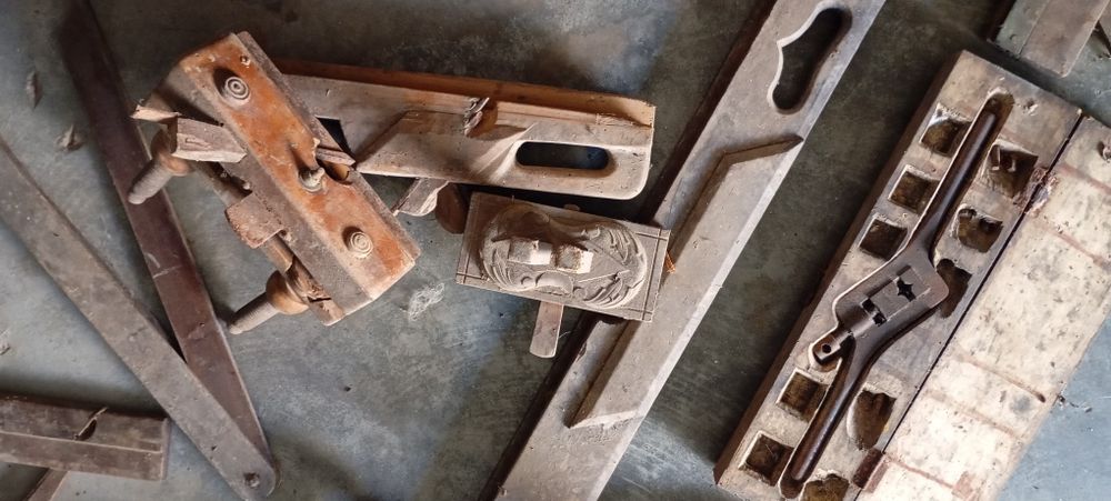 Ferramentas de carpintaria antigas