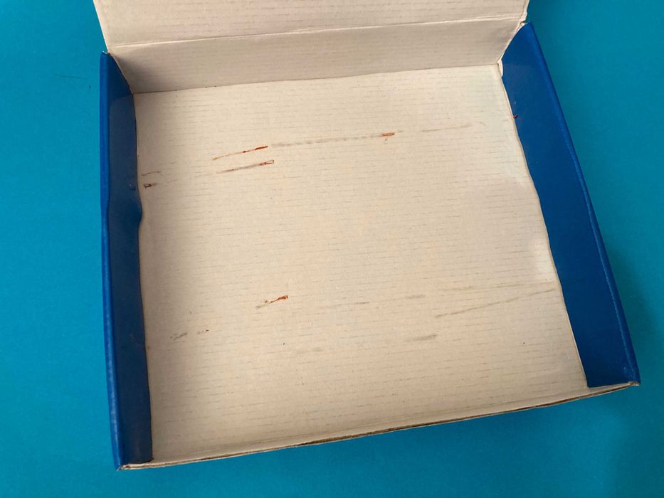 Caixa Vazia da Colecção Livros da Formiguinha da Majora