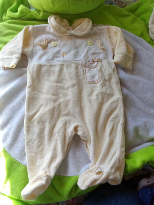 Roupinha de bebê dos 0-3 meses