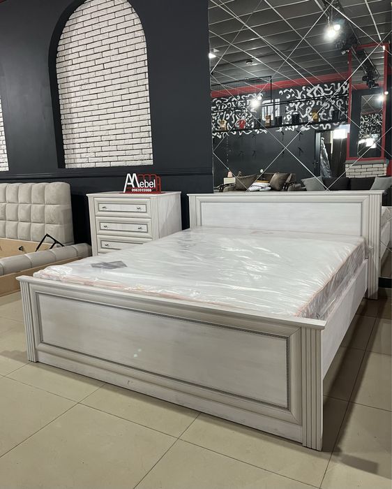 Ліжко 2 спальне 160*200 біле в наявності дешево