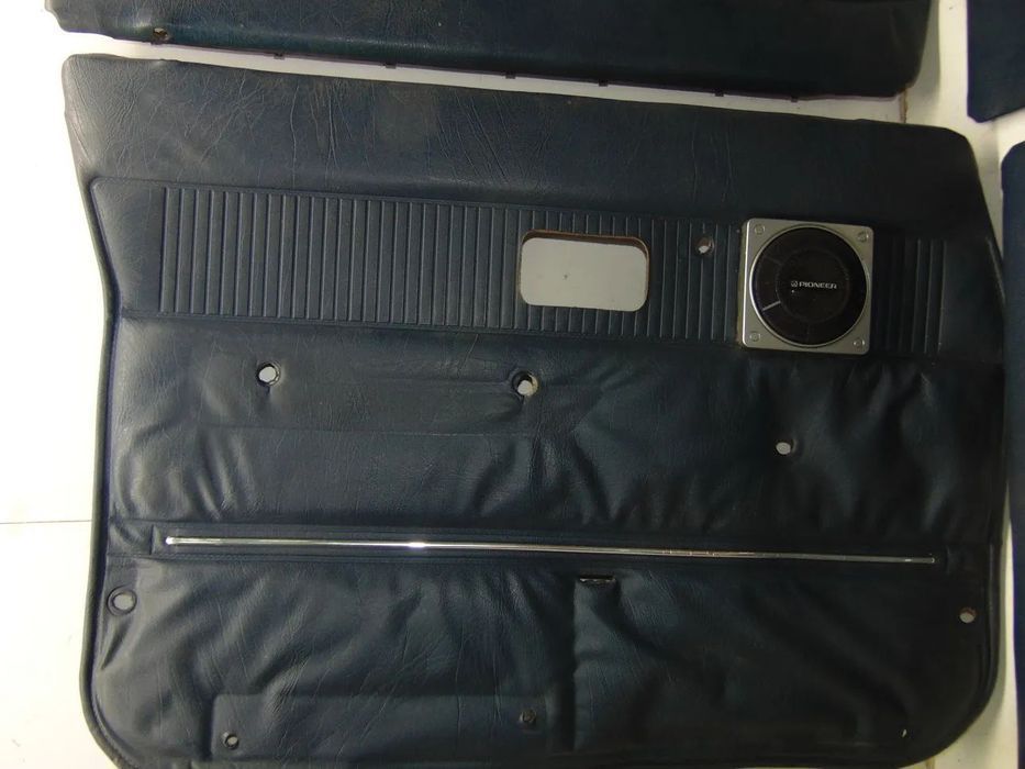 Volvo 244 limousine quartelas " usado em bom estado