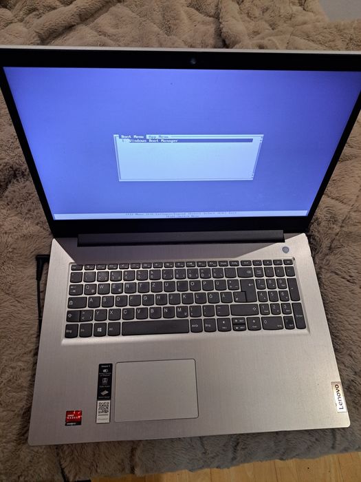 Lenovo ideaPad 3