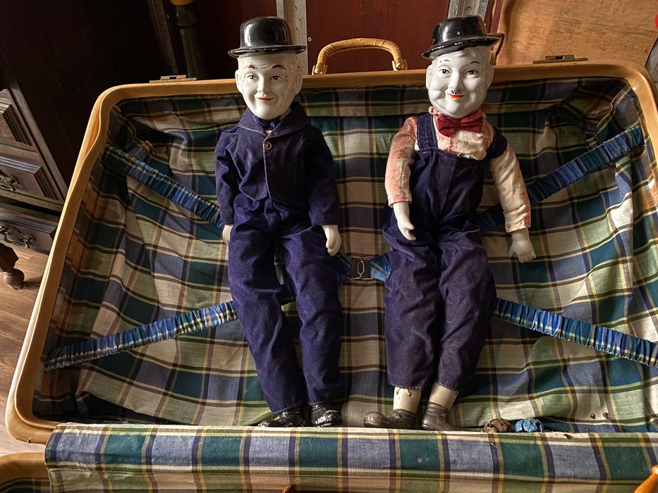 Vintage Porcelain Dolls - "Bucha e Estica"
