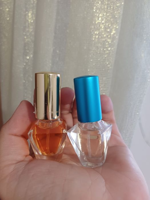 НІША  Hello helen різні