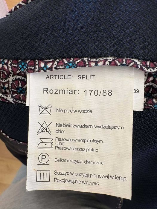 Garnitur PAWO granatowy wełna 100% 170/88 S