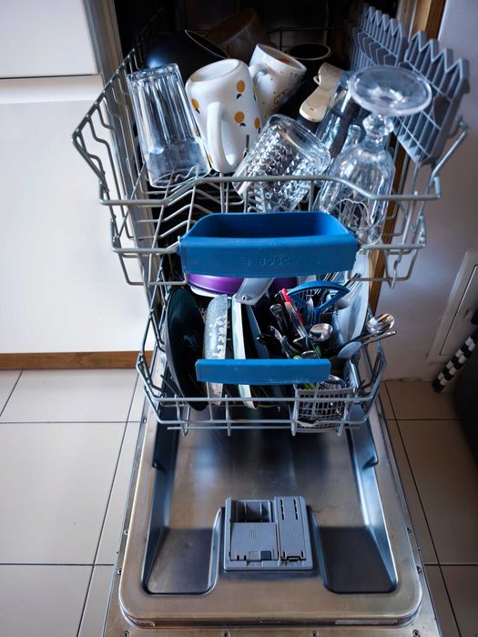 Bosch PV43M10EU zmywarka 45cm do zabudowy myje ale nie działa grzałka, na części  odbiór od zaraz