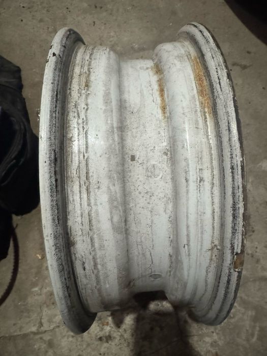 Диск r13 на ВАЗ.