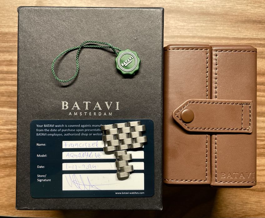 Batavi Atelier “Aquamarine”