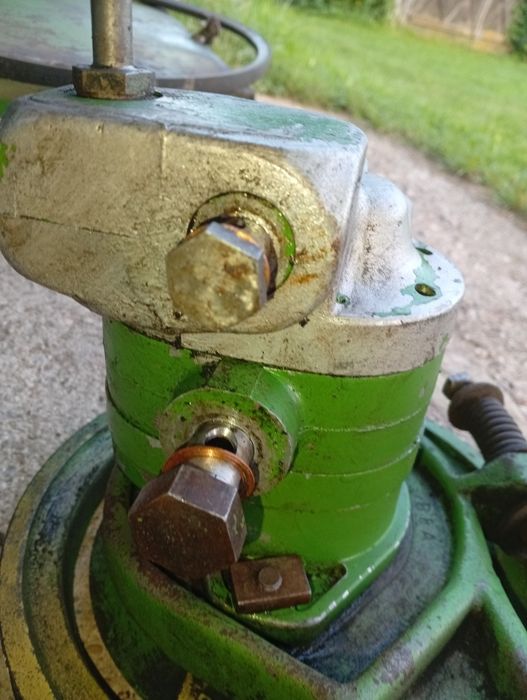 Pompa hydrauliczna John Deere 965,975,985,1065,1072,1075,1085