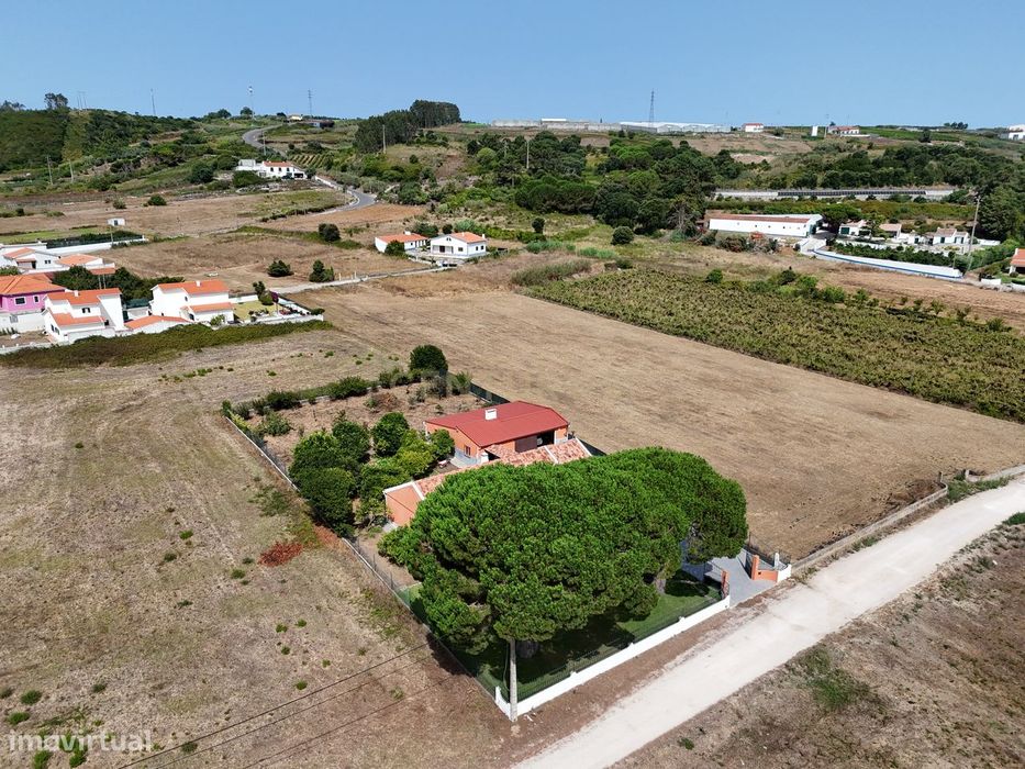 Moradia T4 Térrea Olho Marinho