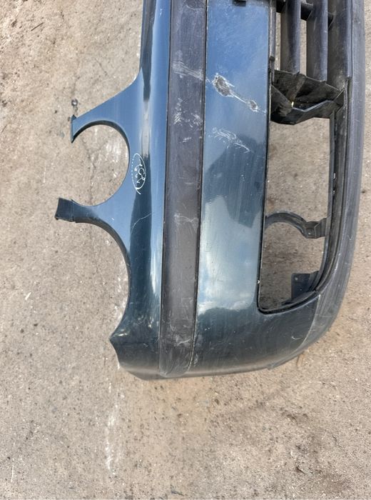 Бампер передній Volkswagen Polo IV 9N 6Q0807217 1R