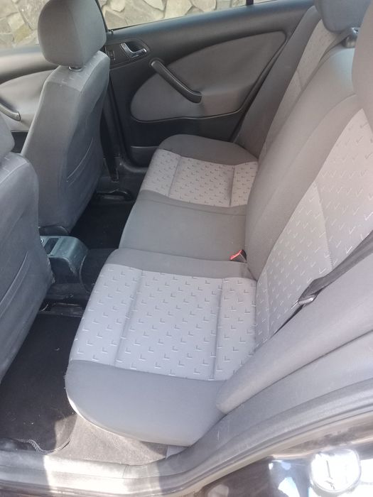 SKODA TUR  1.9 D 2008 року