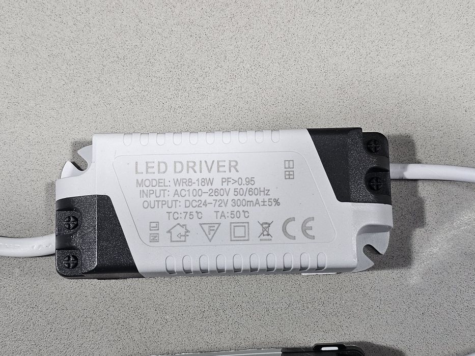 2 LEDs Driver 8w-18w