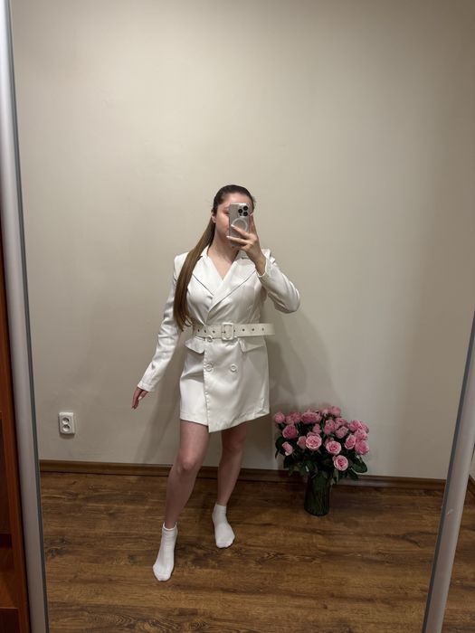 Сукня-піджак з ременем