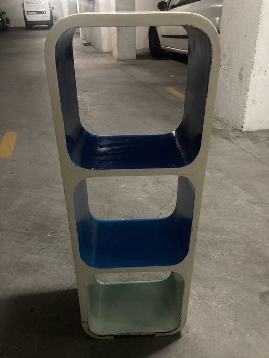 Modulo-prateleira para DIY com divisórias