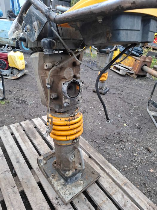 Stopa wibracyjna zageszczarka ubijak BOMAG BT 65