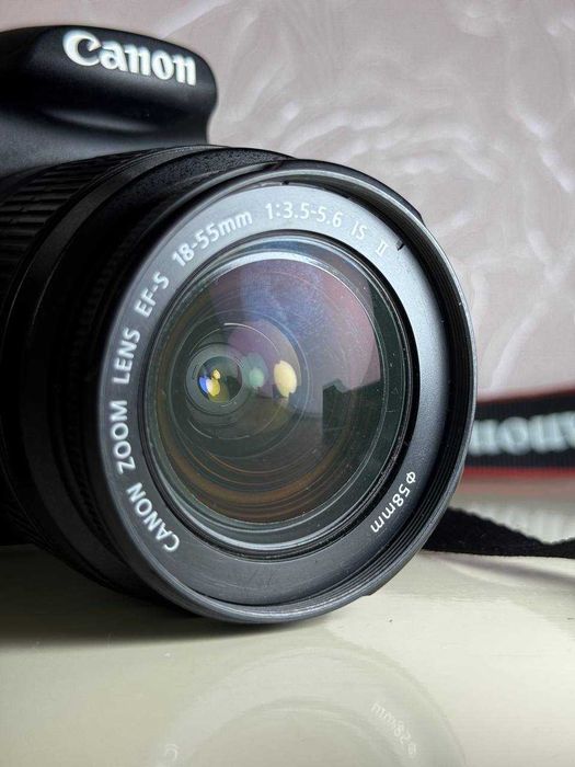 Фотоаппарат Canon 1200d