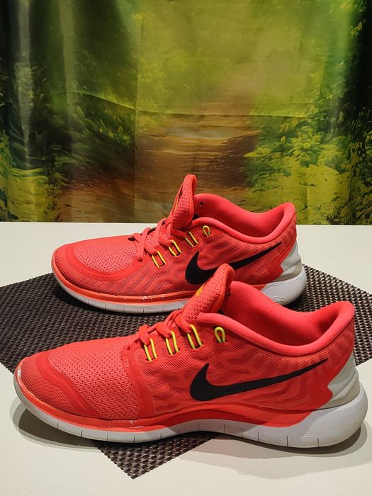 Buty do biegania Nike Free 5.0 r. 41 (26 cm) 724382-600