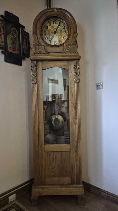 Zegar stojacy typu Baba