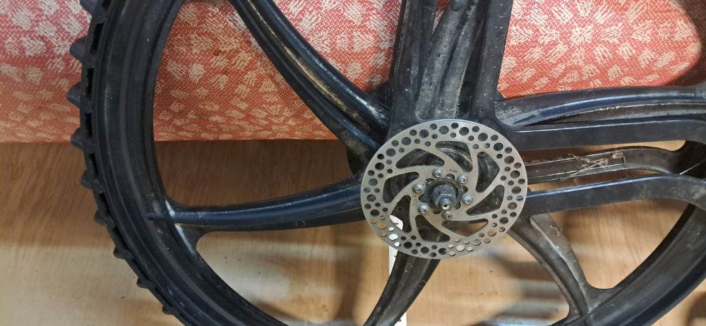 Запчасти для велосипедов