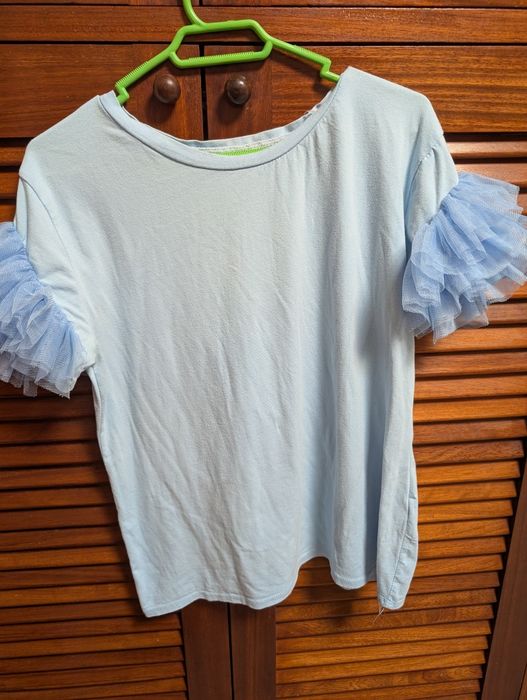 T-shirt azul  ...