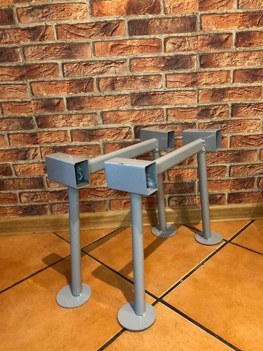 Stojaki metalowe pod ule