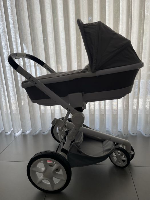 Carrinho quinny moodd, alcofa dobrável, adaptadores, babycoque bébéconfort e isofix 2Wayfix