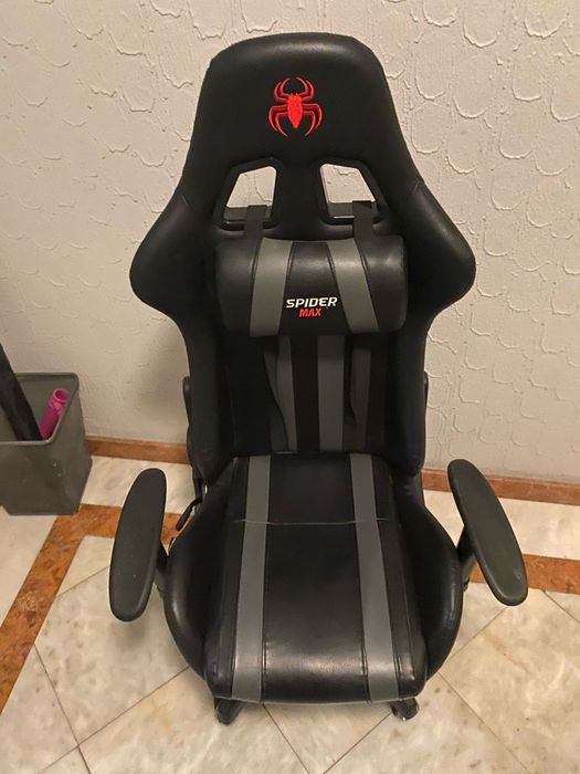 Cadeira gamer preta