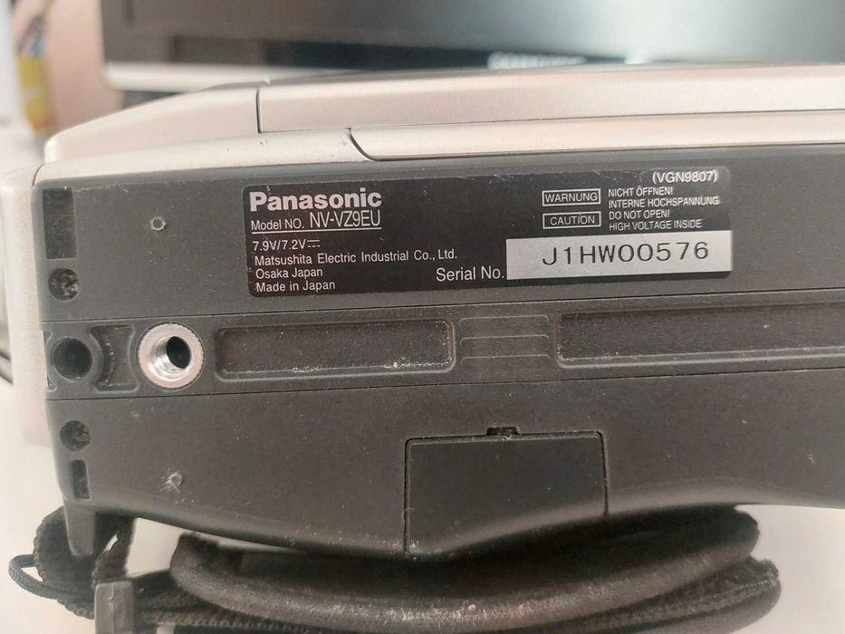 Видеокамера кассетная Panasonic NV-VZ9EU