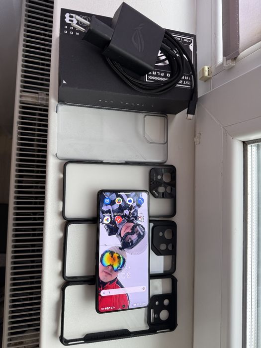 Продам рог 8 12/256