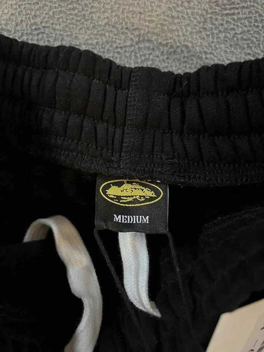 Corteiz Black Shorts