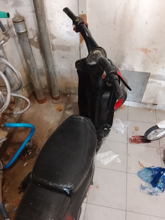 Vendo mota scooter elétrica