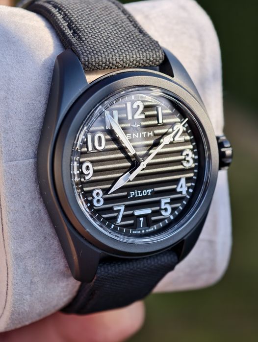 Zenith Pilot Ceramic 40mm