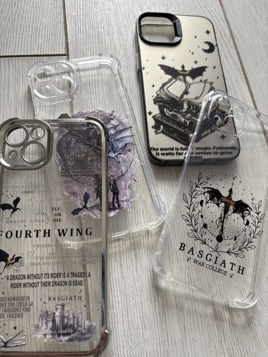 Чохли на iPhone 13