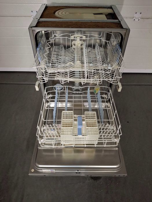 Maquina de Lavar Loiça WHIRLPOOL de Encastrar