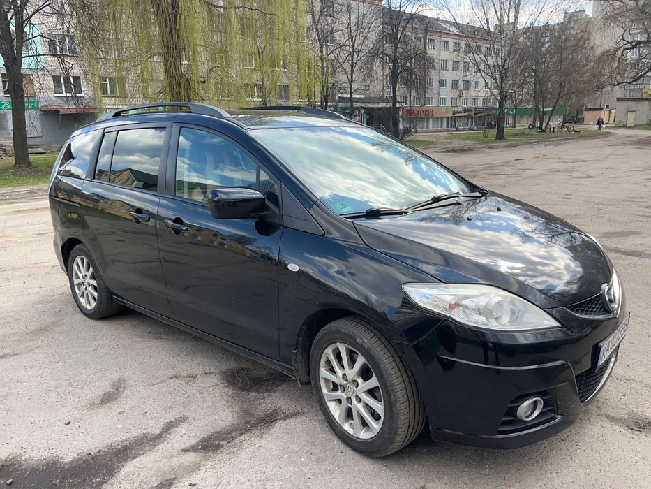 Автомобіль Mazda 5 2010