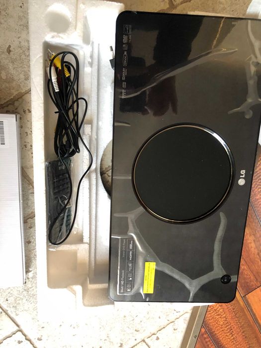 LG TS-200 програвач DVD-плеер LG TS-200