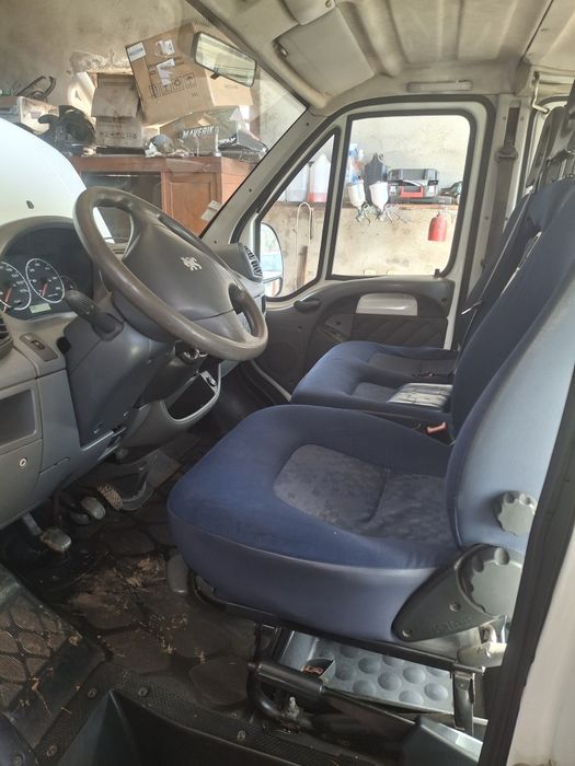 Peugeot boxer 9 lugares