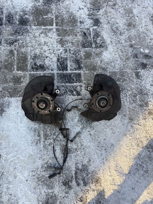 Piasty zwrotnice przód przednie szara wtyczka bmw e46
